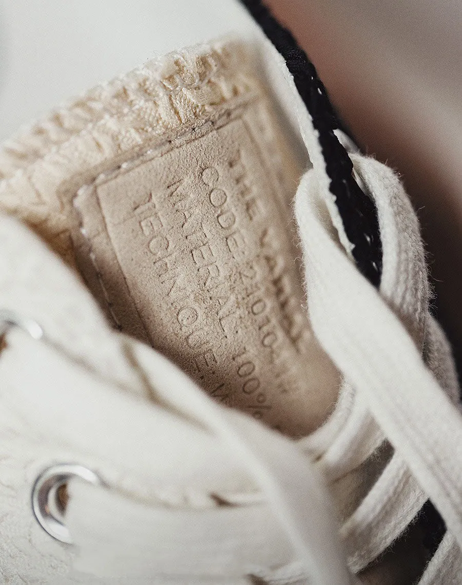Mandarin Duck Woven Embossed Casual Unisex Canvas Shoes