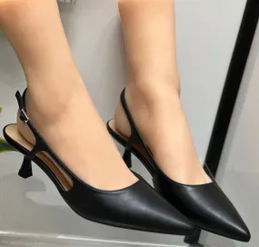 Women Heels/Black-Bell
